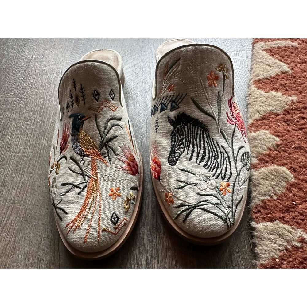 Johnny Was‎ Embroidered  Zebra Tropical Bird Slip On Watipaso Mules Flats 8.5 - Picture 3 of 7